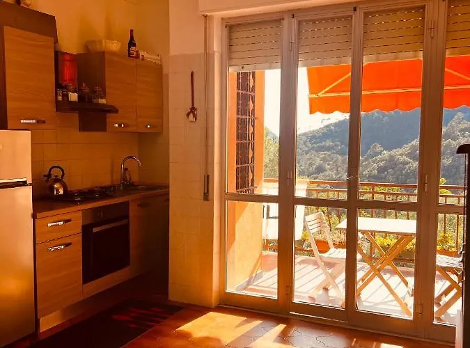 Ulivi Piazza (Genoa)