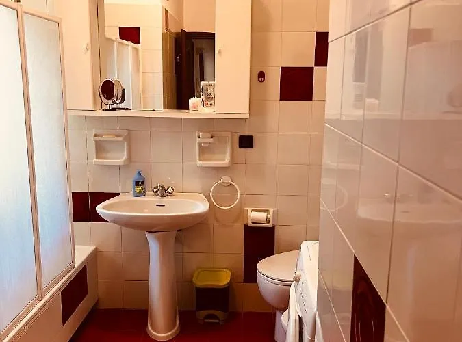 Ulivi Piazza (Genoa)